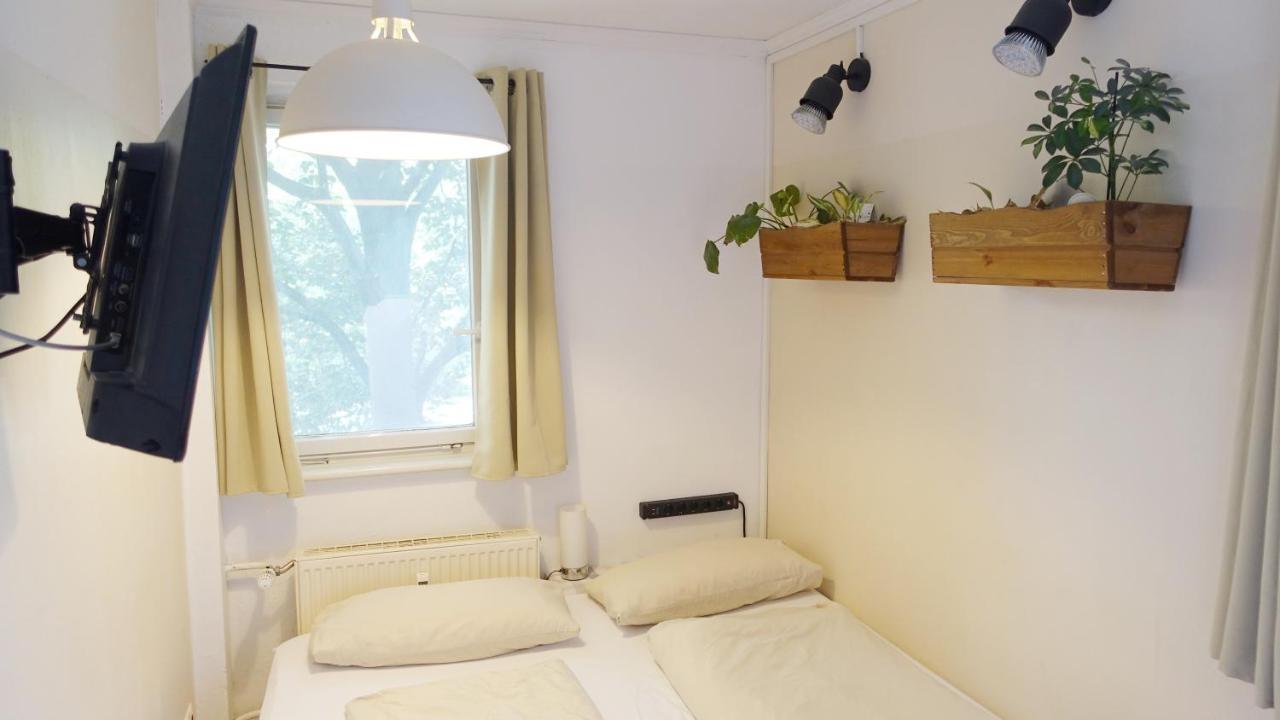 1 Zimmer In Wohngemeinschaft, Netflix, Premium Kabelfernsehen, Kueche Apartment เบอร์ลิน ภายนอก รูปภาพ